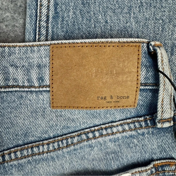Rag & Bone Peyton Sliced Mid-Rise Bootcut Jeans in Lou.  Sz: 25 - Picture 5 of 15